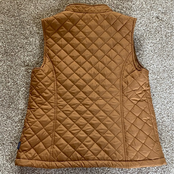 G. H. Bass & Co Quilted Puffer Vest, Medium - Picture 4 of 9